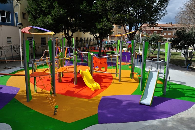 parque tribox con suelo amortiguador