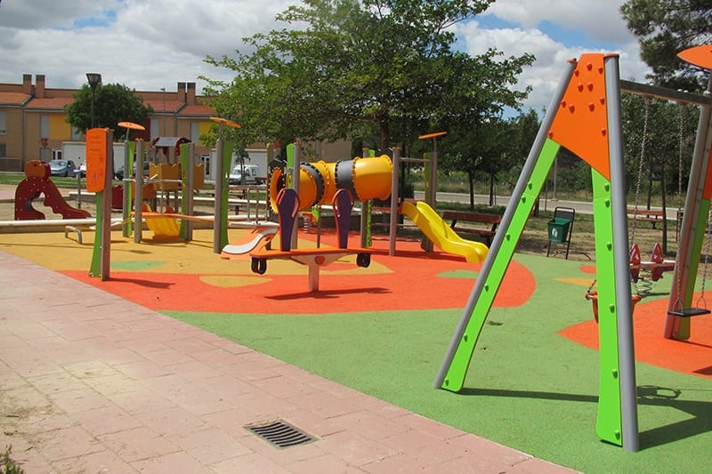 parque tribox con suelo amortiguador