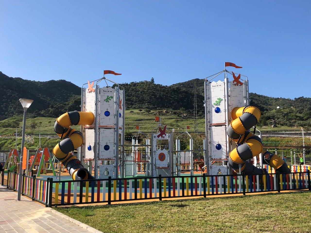 castillo tematico para parques infantiles